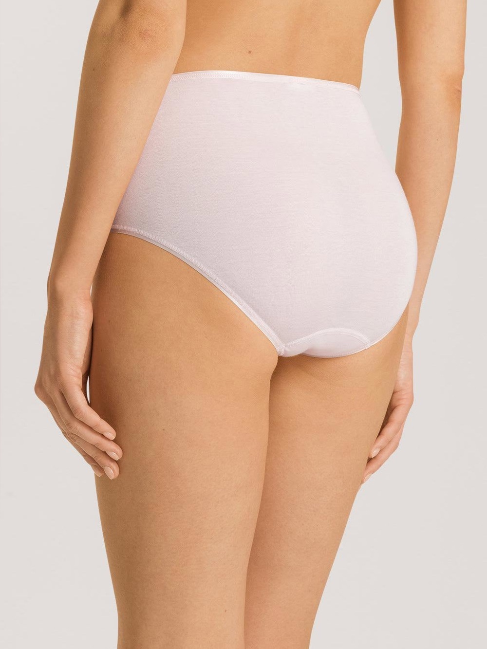 HANRO COTTON SEAMLESS
Maxi Briefs